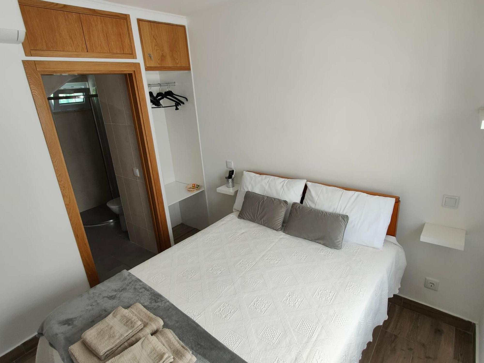 Casa Da Avo - City Center - Private Bedrooms 拉哥斯 客房 照片