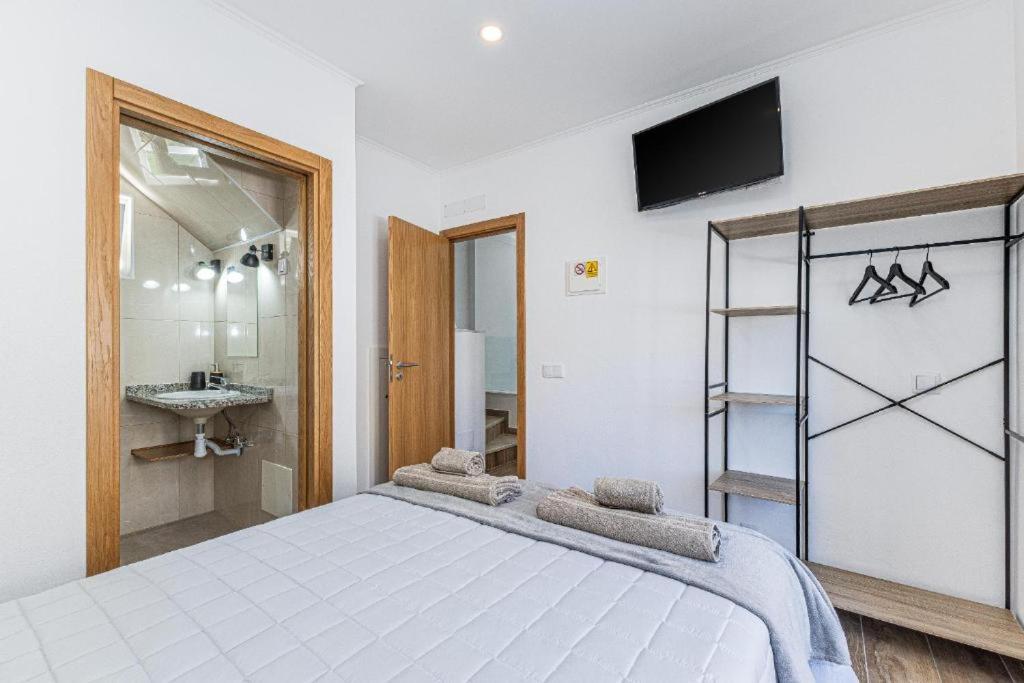Casa Da Avo - City Center - Private Bedrooms 拉哥斯 客房 照片